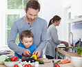 Un padre con papel activo en casa puede reducir el riesgo de obesidad en los niños