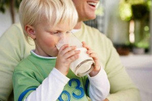5-Beneficios-de-tomar-leche-en-ninos-1